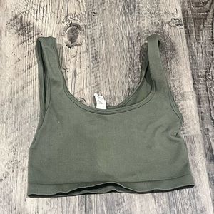 Green crop top. Kohls brand. Size SMALL